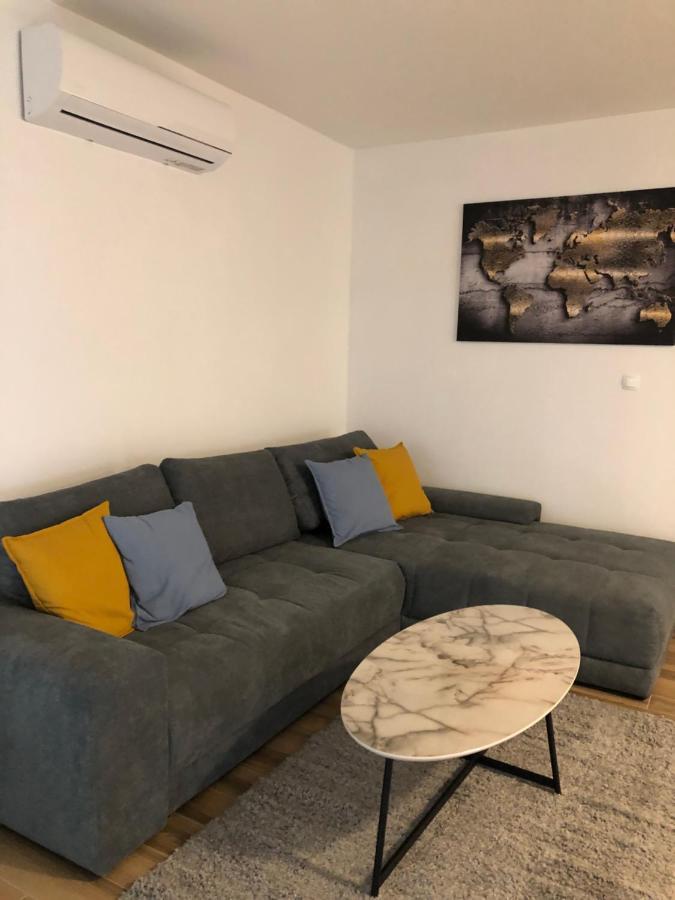 Adria-Appartment-Island-Vir #Sea #Beach #Wifi #Privateparking #Netflix Екстериор снимка